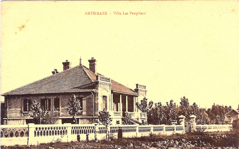 Photo 8 : Villa Les Peupliers en 1926, dans le quartier thermal (sur l’actuelle rue Clémenceau)