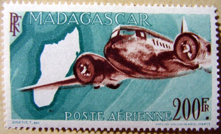 Madagascar, 1946, PA n° 64 ; La Réunion, 1947 n° 43 et n° 44 ; voir également 4e de couverture