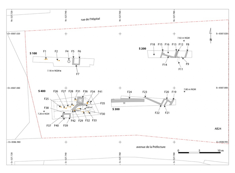 Fig. 4 : Plan masse du diagnostic archéologique préventif de la place de France