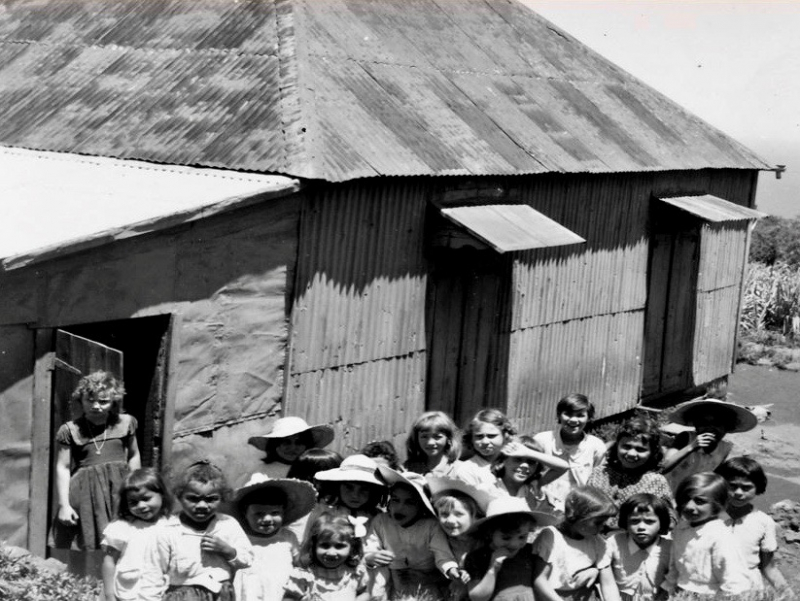 Illustration II : « École lontan », [s.n.], 1956-195826