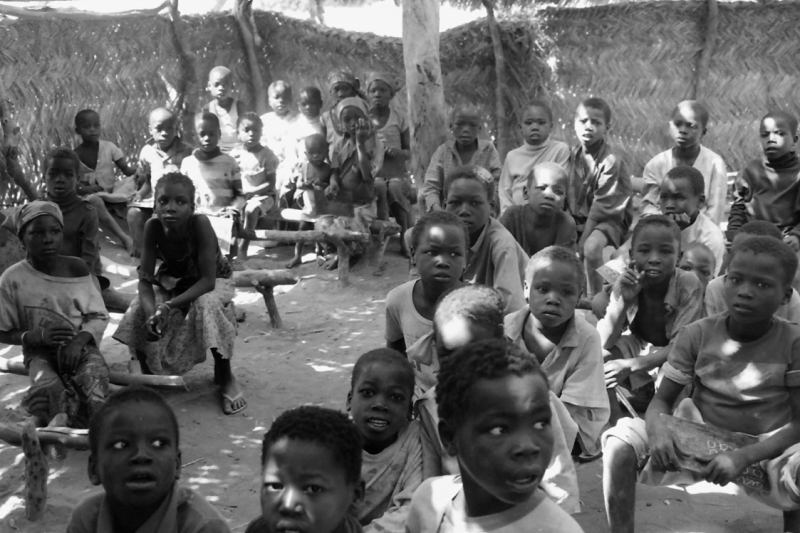 Fig. 2 : « école » d’un village du Ouaddaï, au nord d’Abéché13